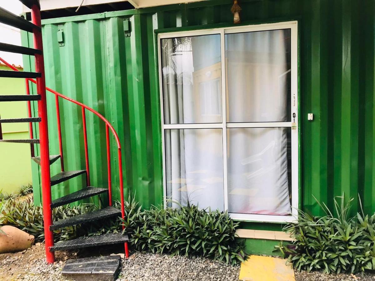 Container Hospedaria פאראטי מראה חיצוני תמונה