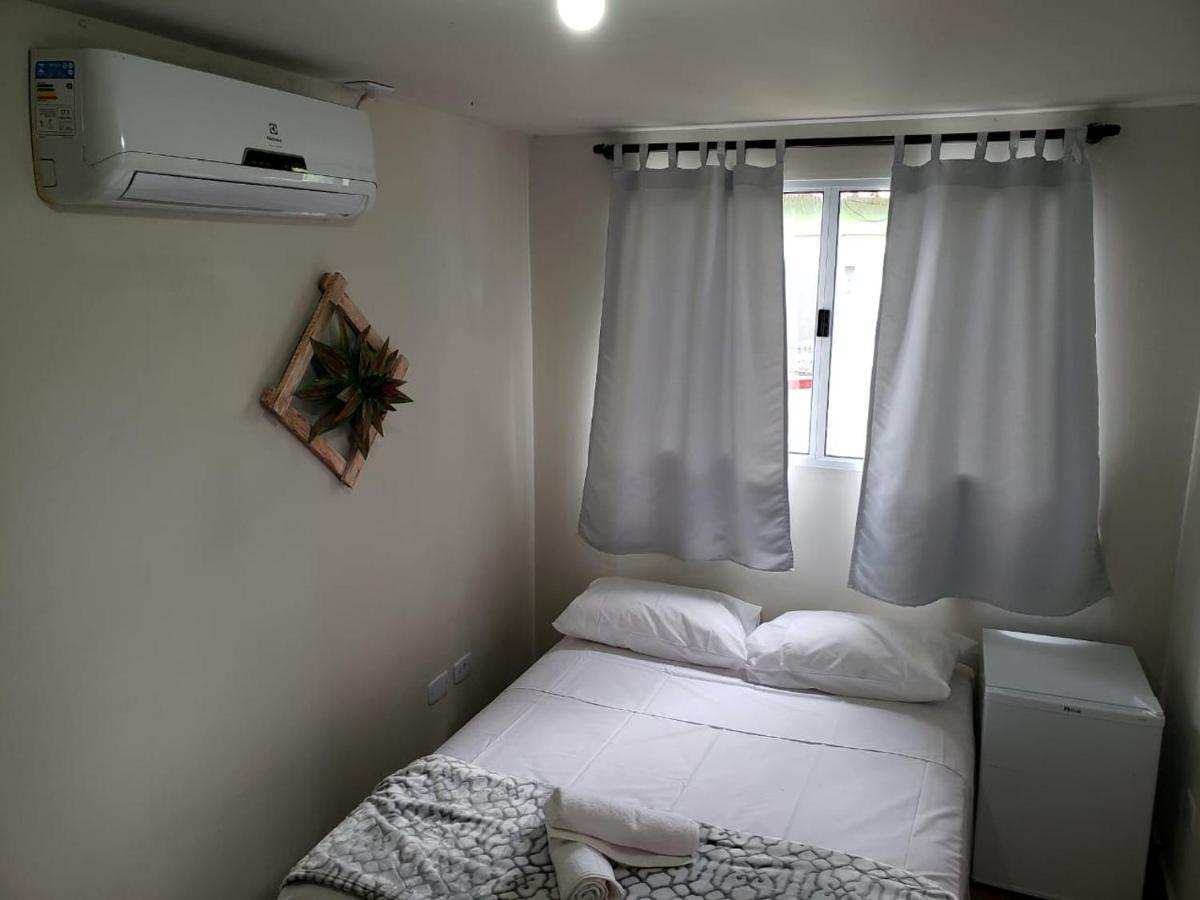 Container Hospedaria פאראטי מראה חיצוני תמונה