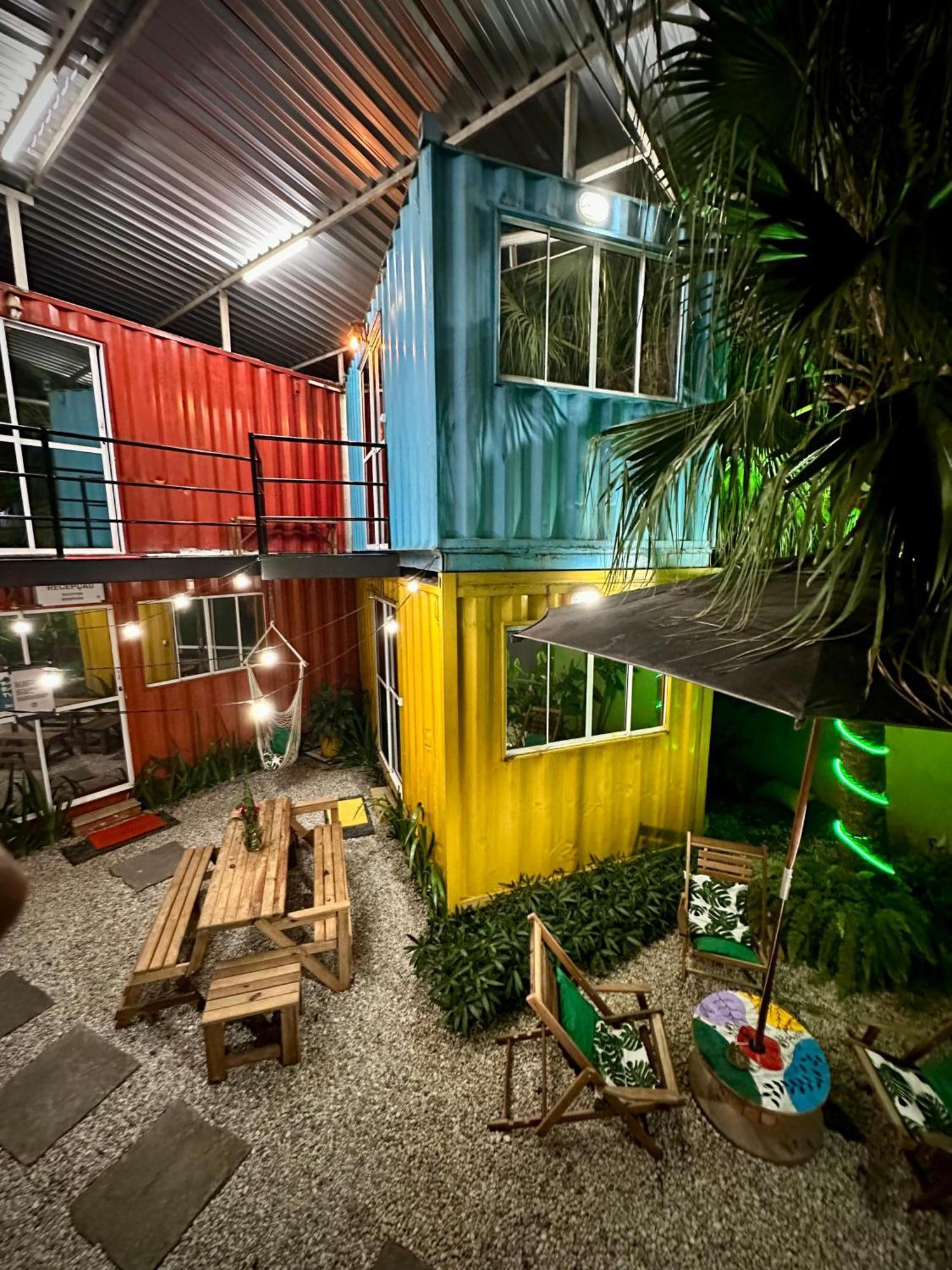 Container Hospedaria פאראטי מראה חיצוני תמונה