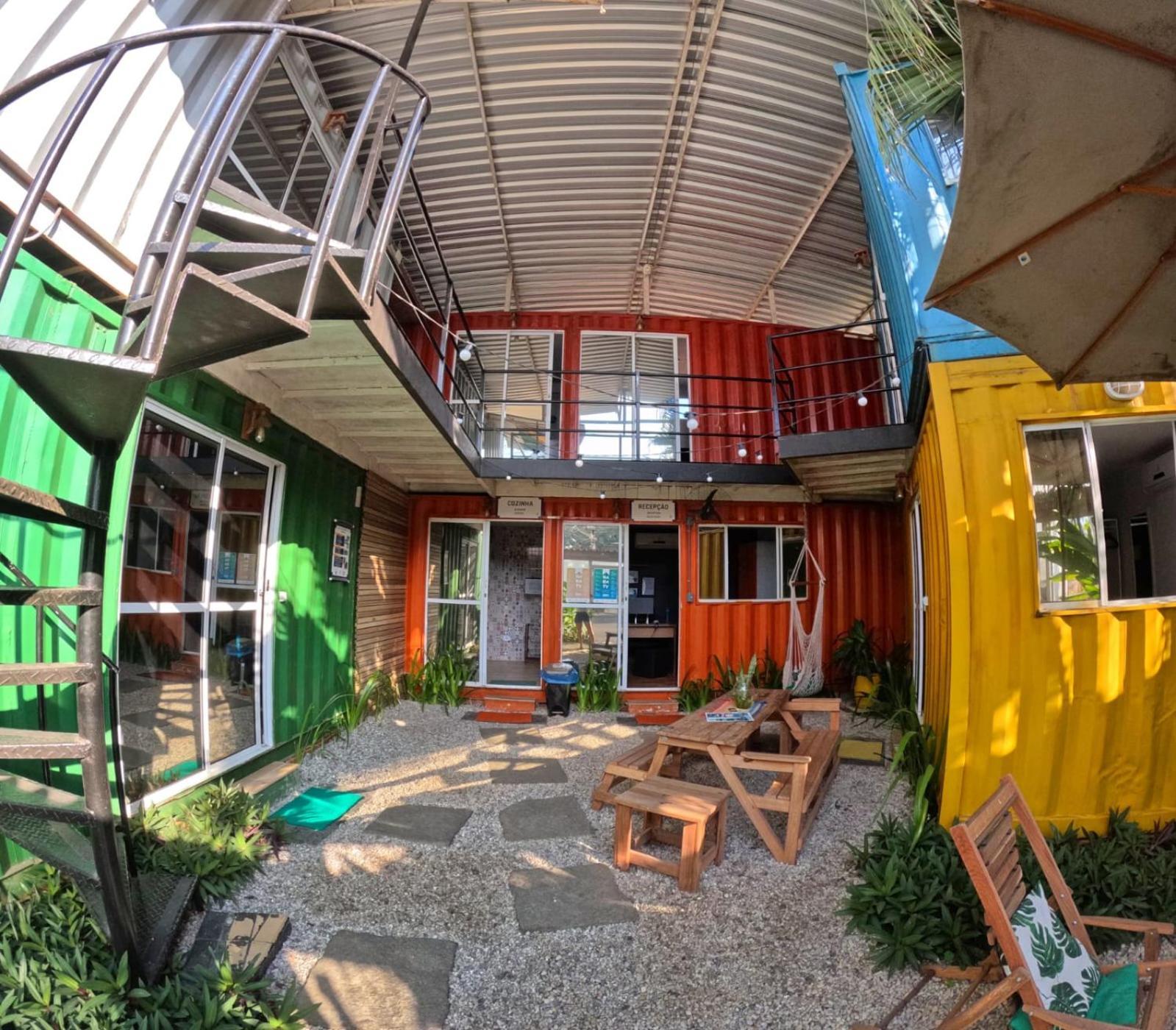 Container Hospedaria פאראטי מראה חיצוני תמונה